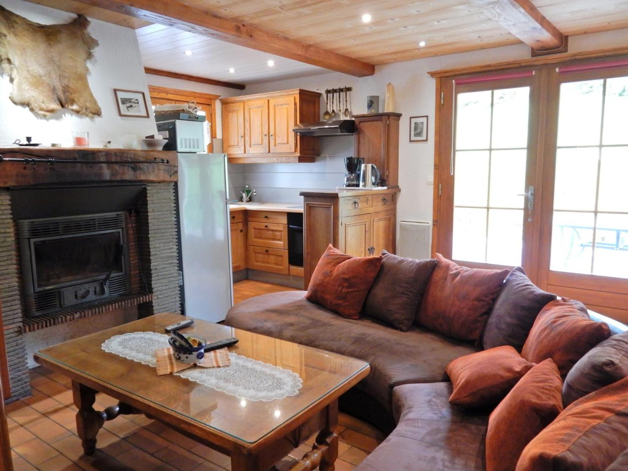 Charming Chalet In Ventron With Terrace エクステリア 写真