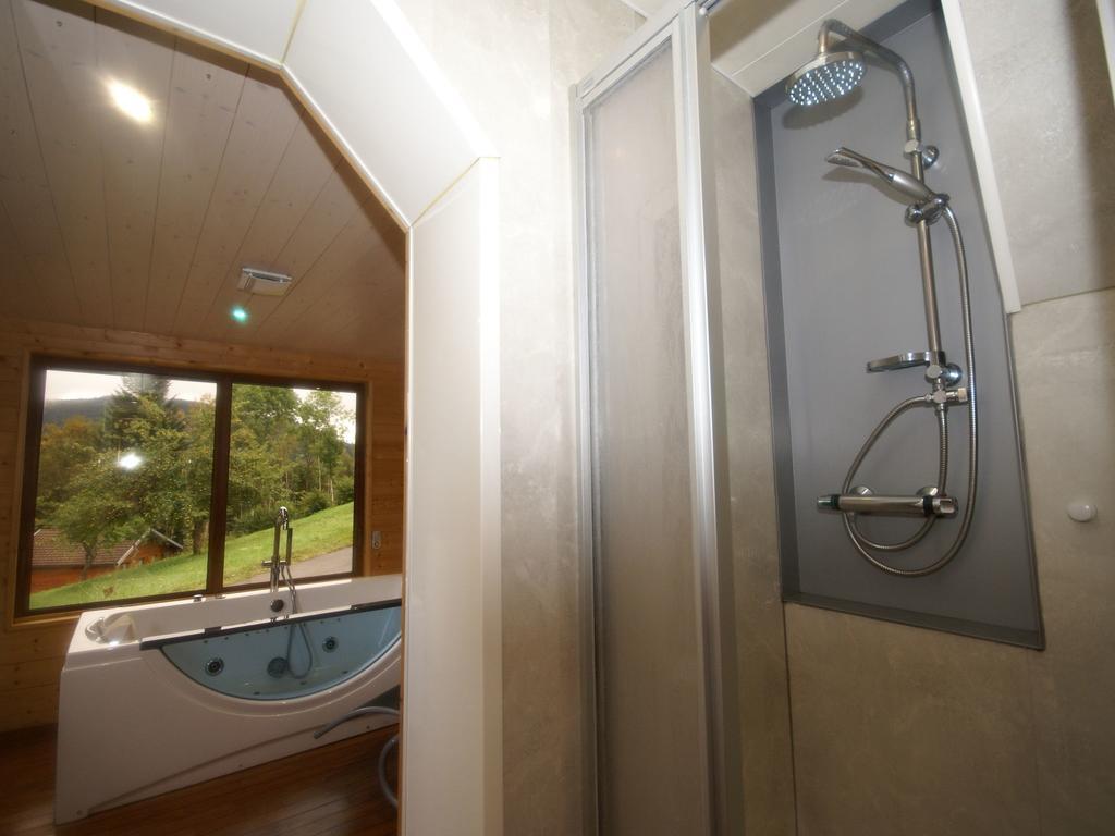 Charming Chalet In Ventron With Terrace エクステリア 写真